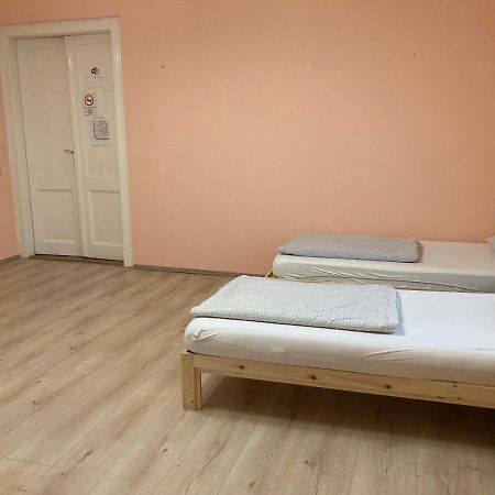 Gogol24 Hostel Σέγκεντ Εξωτερικό φωτογραφία